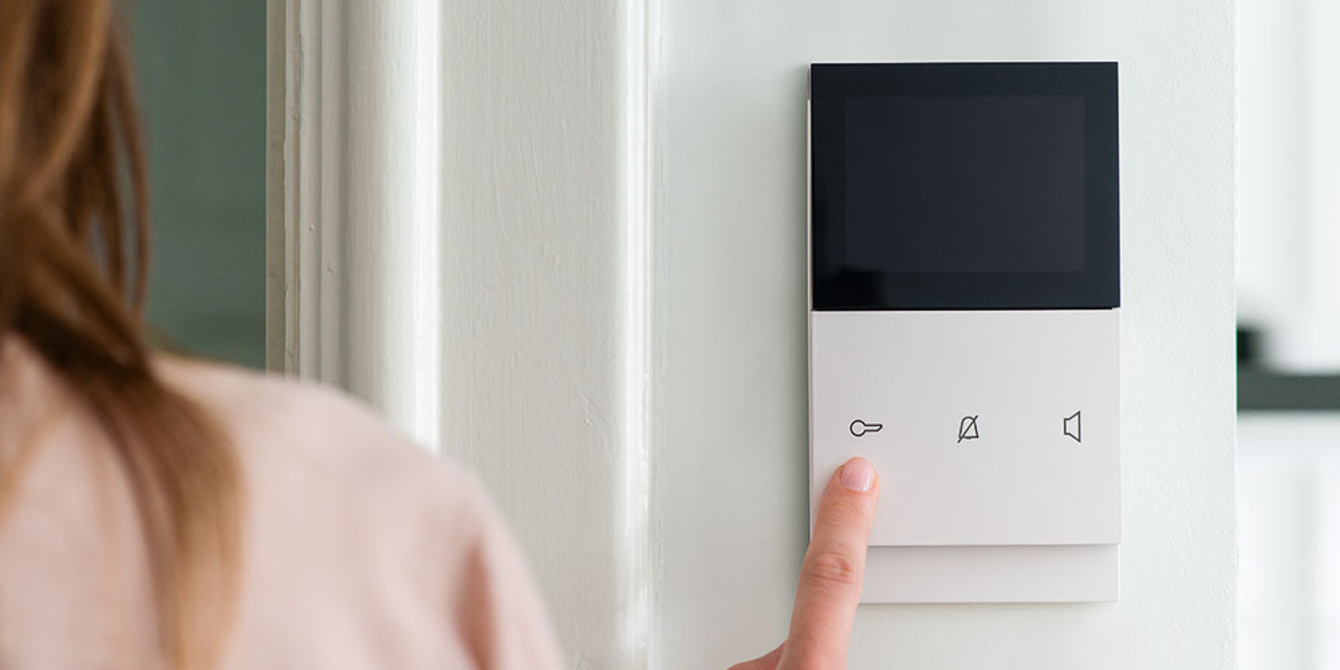 ELCOM.TOUCH bei HELA-tech GmbH in Vaterstetten
